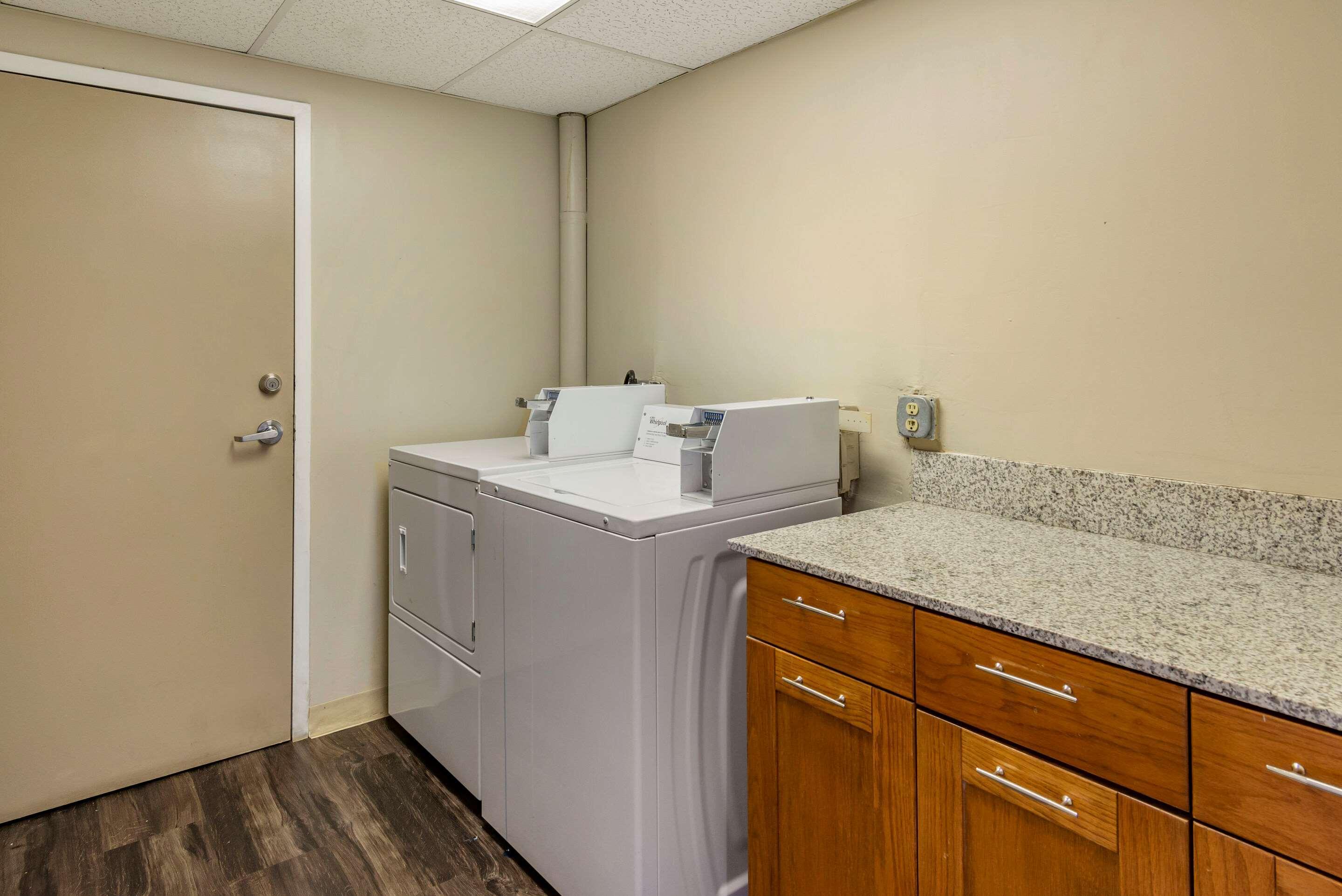 Comfort Inn & Suites Near Six Flags Lithia Springs Exteriér fotografie