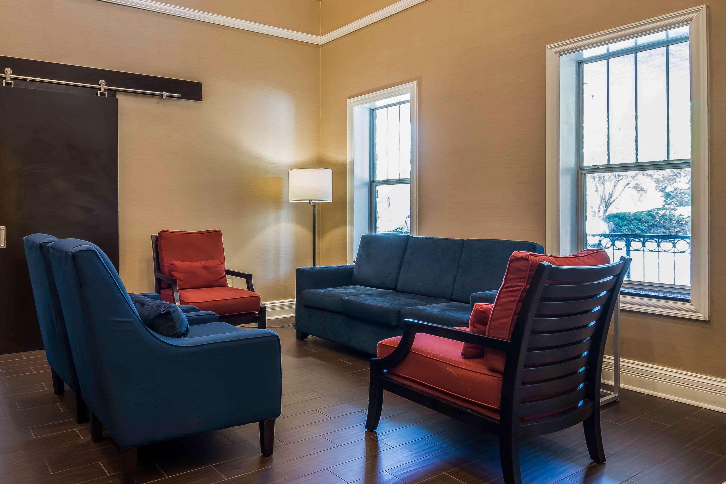 Comfort Inn & Suites Near Six Flags Lithia Springs Exteriér fotografie