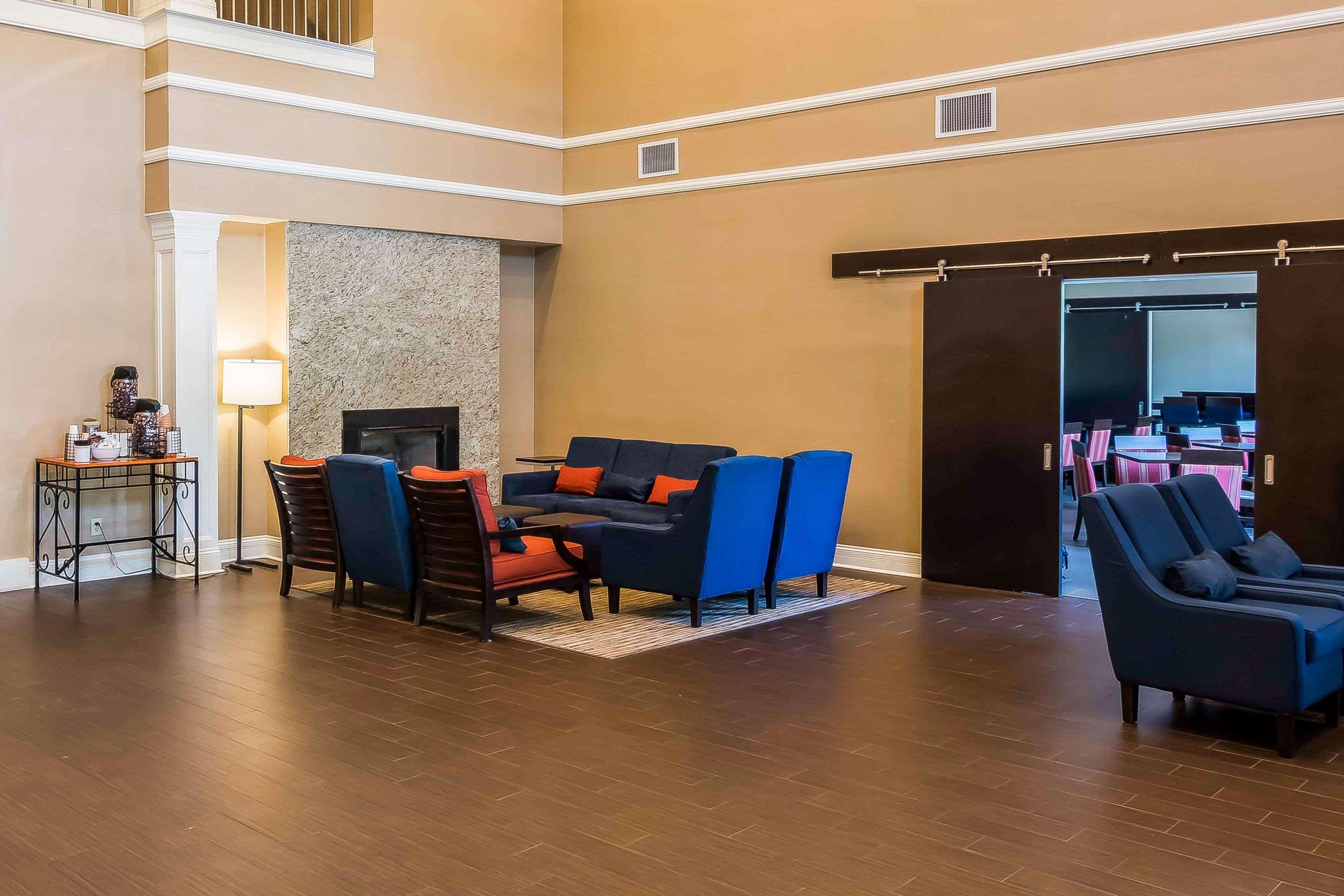 Comfort Inn & Suites Near Six Flags Lithia Springs Exteriér fotografie