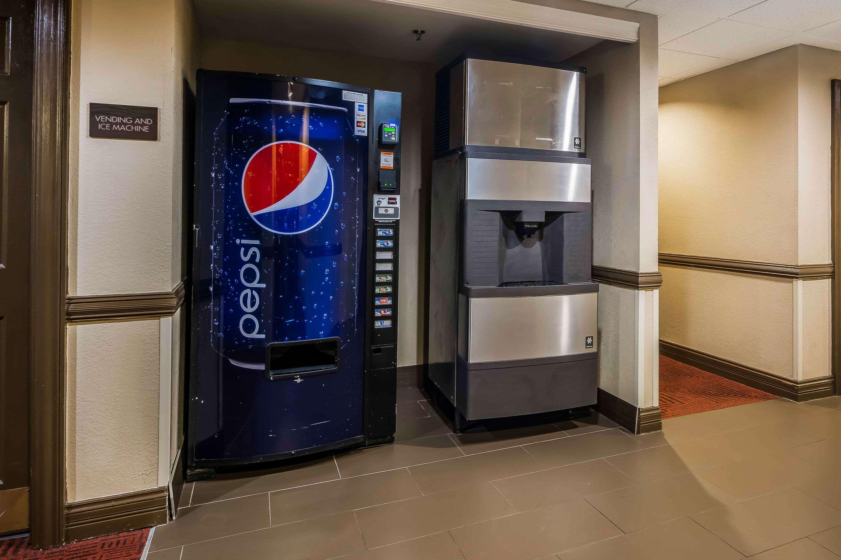 Comfort Inn & Suites Near Six Flags Lithia Springs Exteriér fotografie